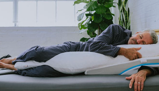 Best Way to Sleep on Your Side and Wake Up Without Shoulder Pain